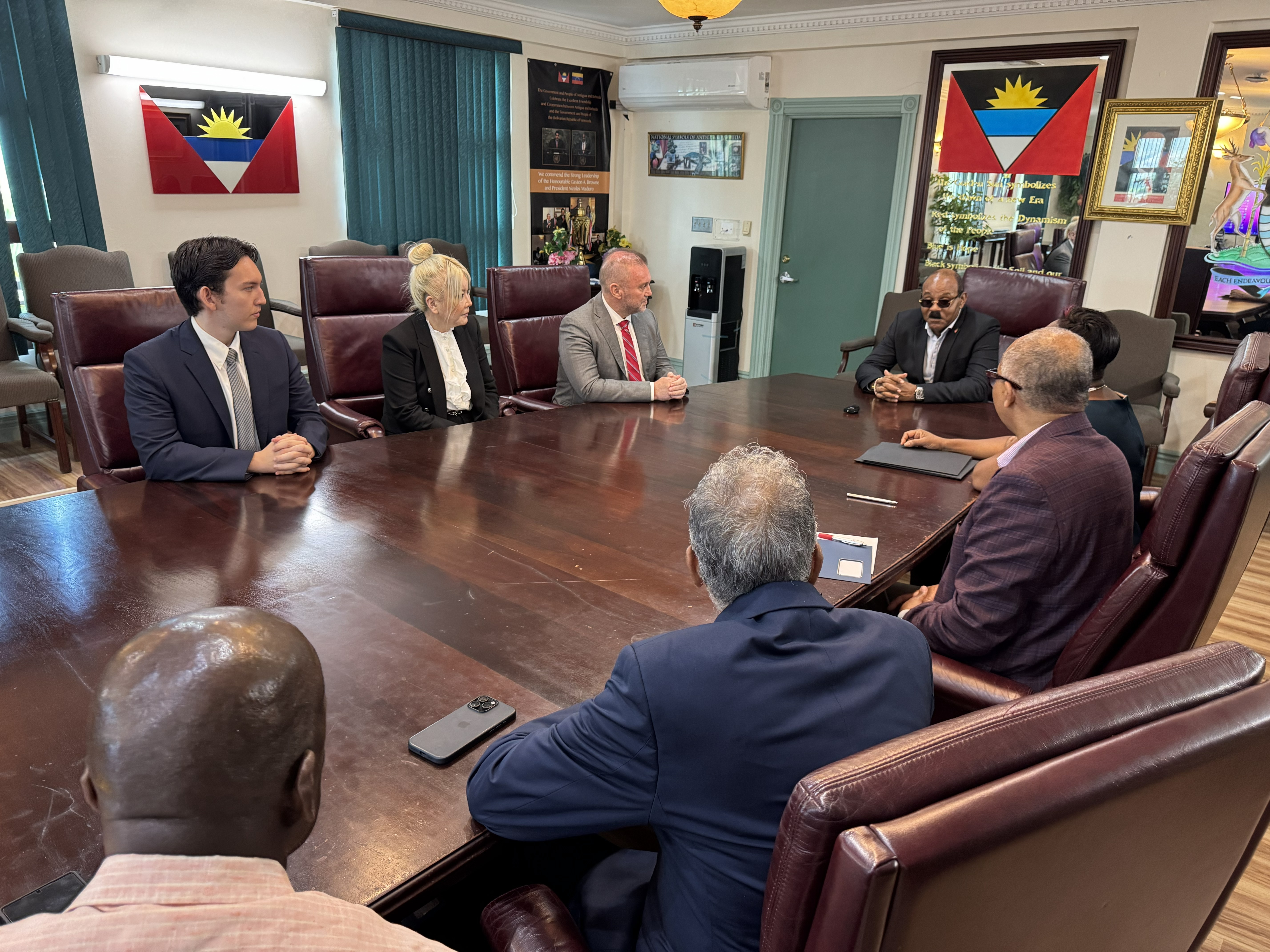Representatives of the Government of Antigua & Barbuda, ADOMS and SolarisTech Inc. at the ceremony.